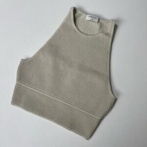 Aritzia Babaton Ribbed Crop Tank
